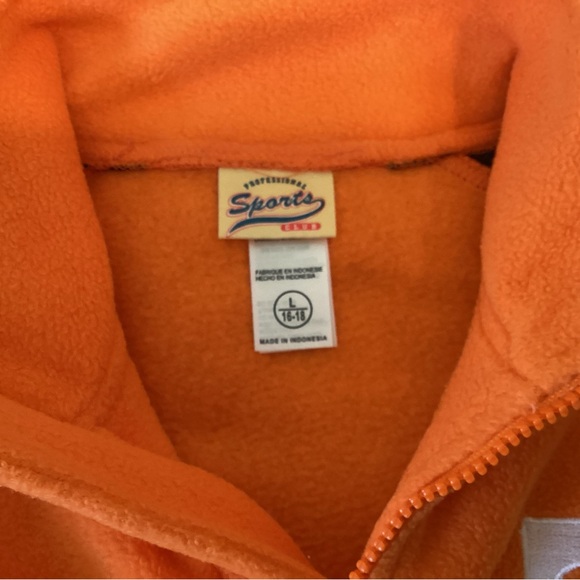 Boys University of Tennessee pullover - Picture 2 of 2